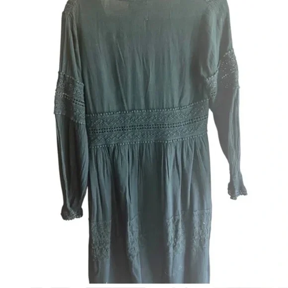 Chic Black Long Sleeve Dress - Picture 6 of 11